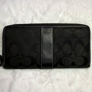 COACH Black Signature Wallet